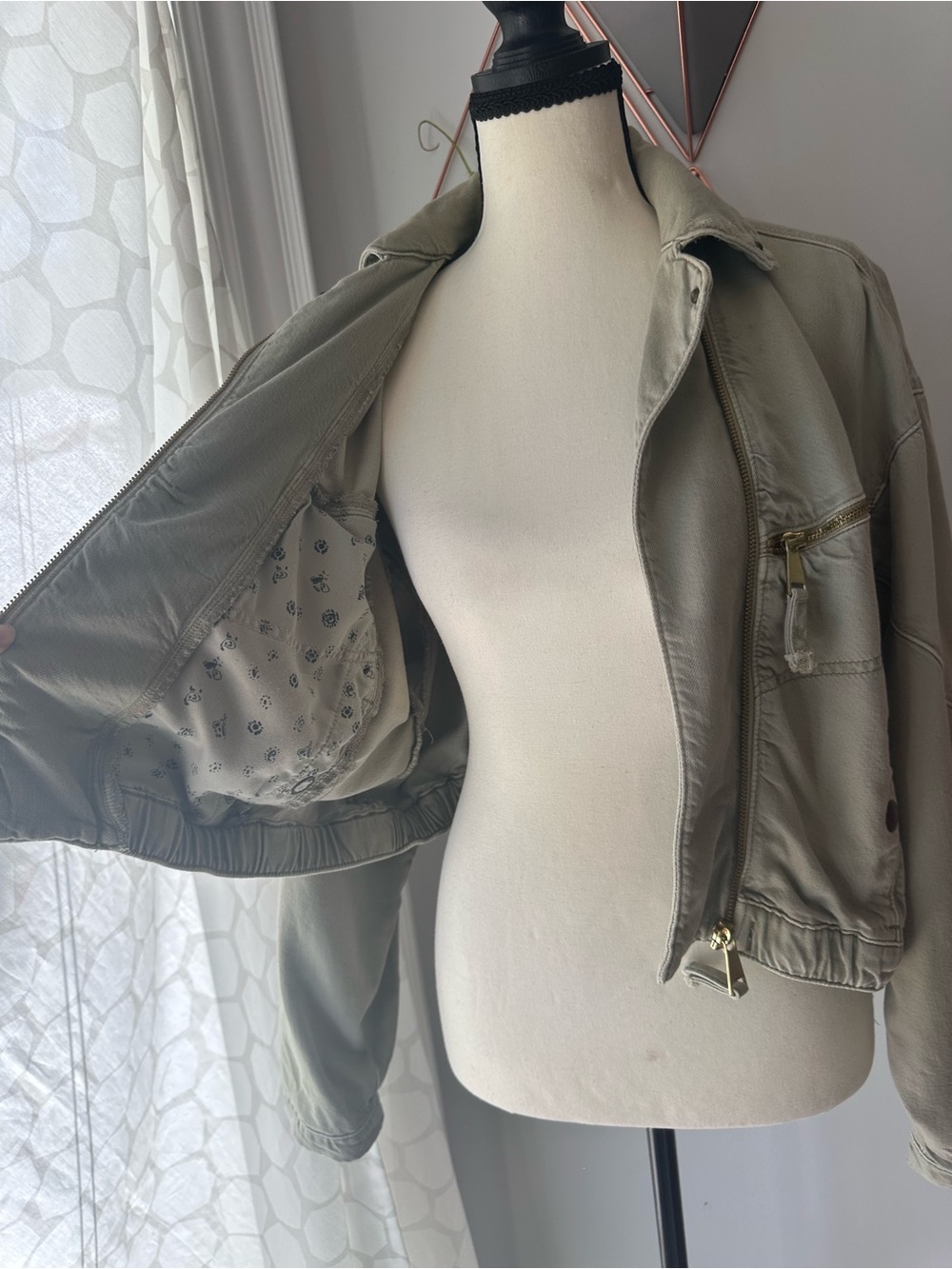PILCRO ANTHROPOLOGIE Tidal Moto Utility Jacket Cropped Sage Green Tan Sz Medium - Picture 9 of 16